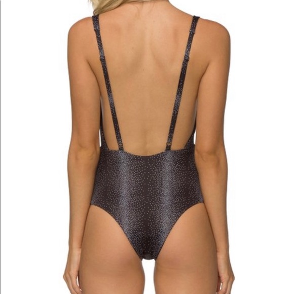 🌸🌸TAVIK🌸🌸 Drew One Piece Swimwear - Picture 3 of 9